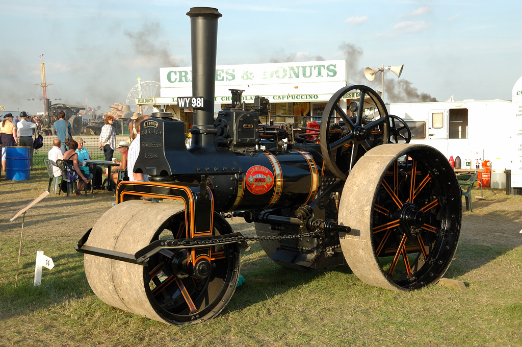 McLaren Road Roller, 752, WY 981 at The Great Dorset Steam Fair 2010 ...